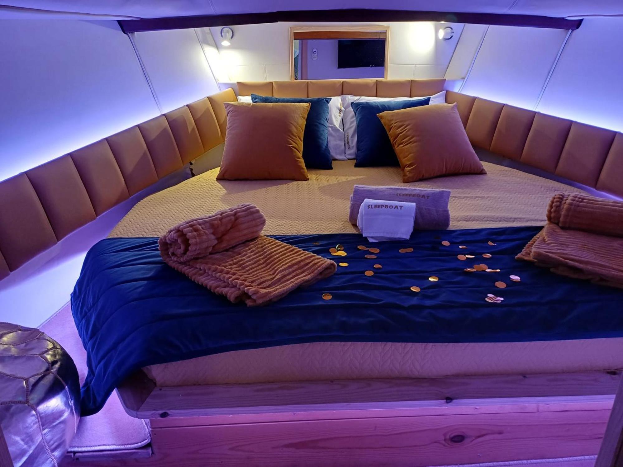 ホテル Sleepboat Luxlife Yatch ポルト エクステリア 写真
